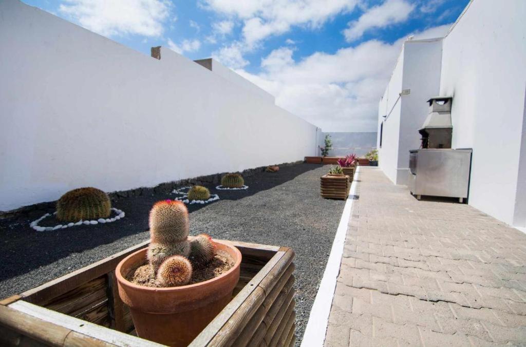 Villa Baroli Amplia Piscina Privada Climatizada Playa Blanca  Exterior foto
